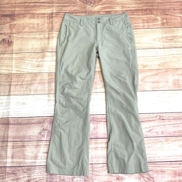 Woman’s The North Face Short/Court Nylon Hiking Pants Size 8 Beige - Picture 1 of 11